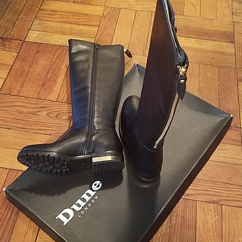 Dune leather shoe size 36(New with box)